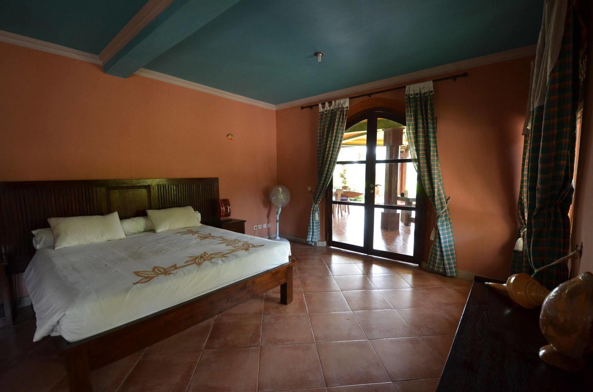 Saudara Home Ubud Exterior foto